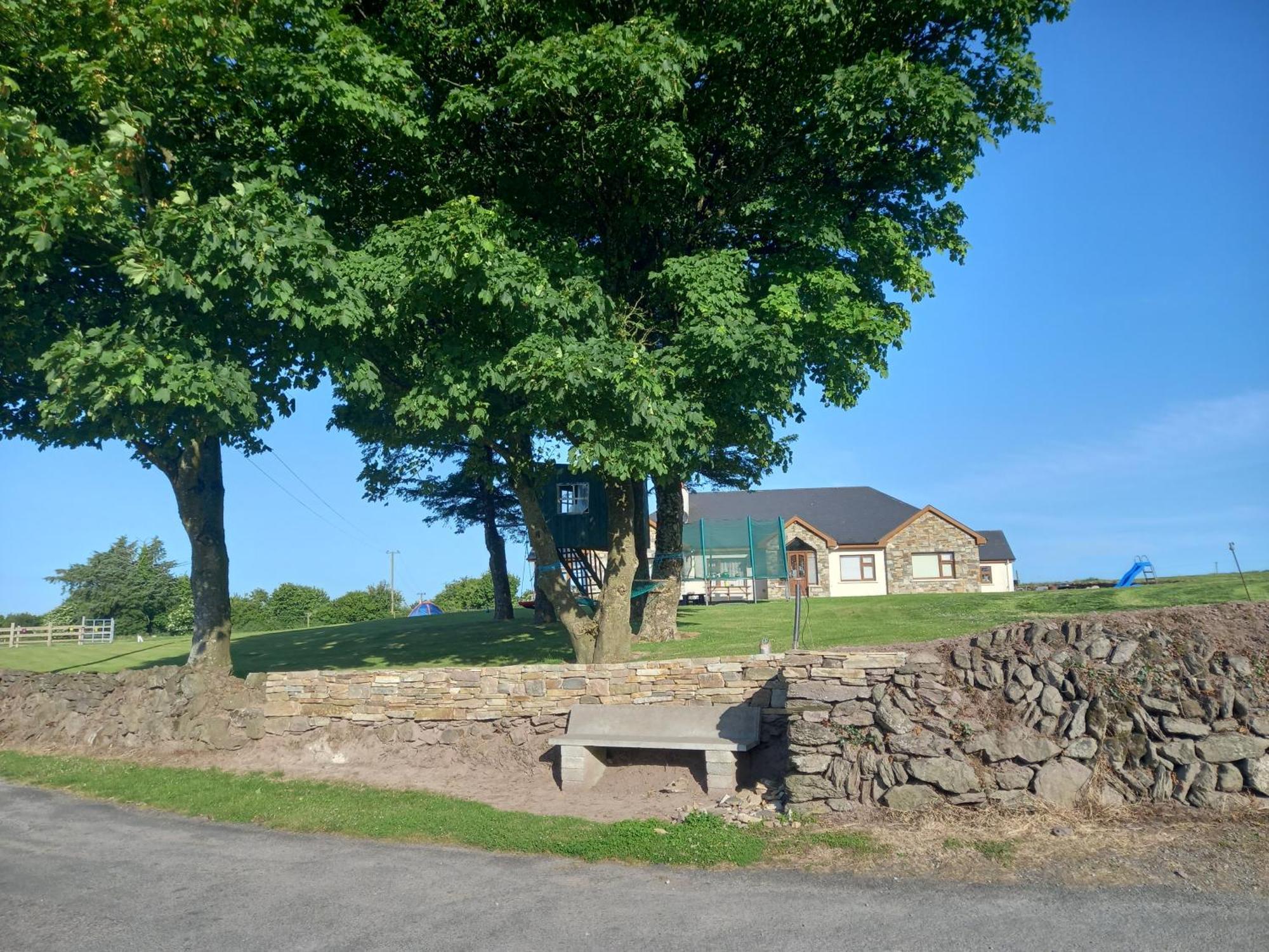 Four Seasons Leilighet Waterford Eksteriør bilde