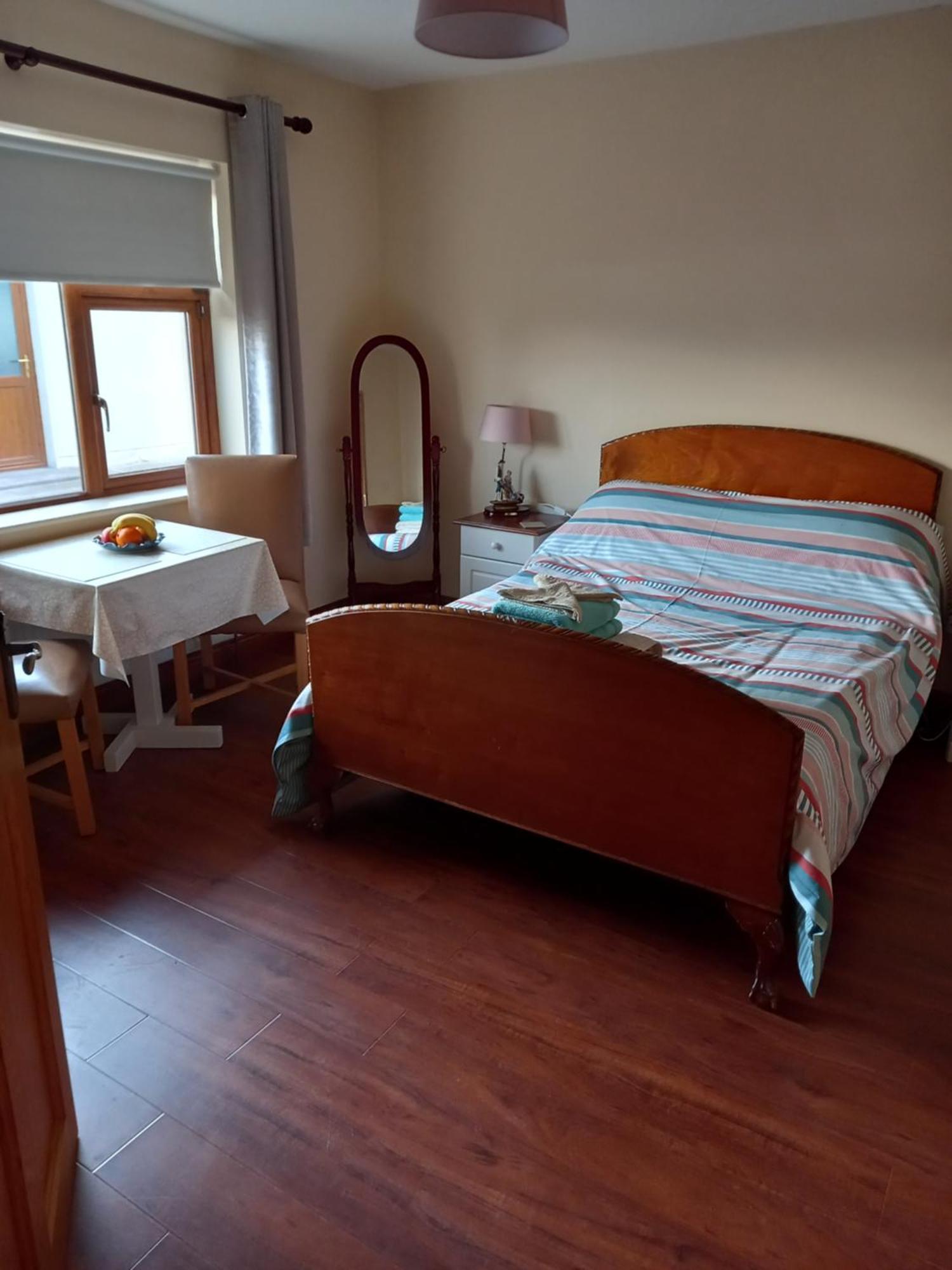 Four Seasons Leilighet Waterford Eksteriør bilde
